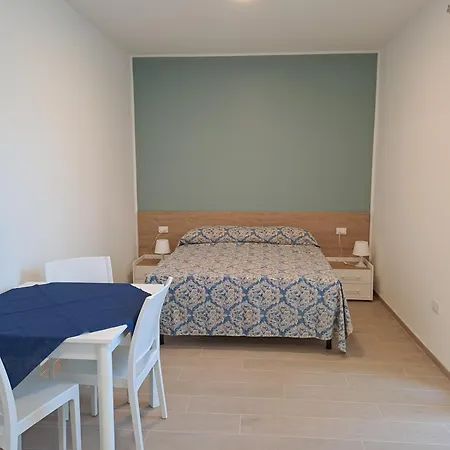 Trepuzzi Apartament